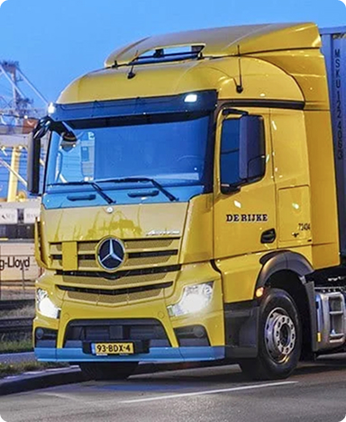 Vrachtwagen van De Rijke Group